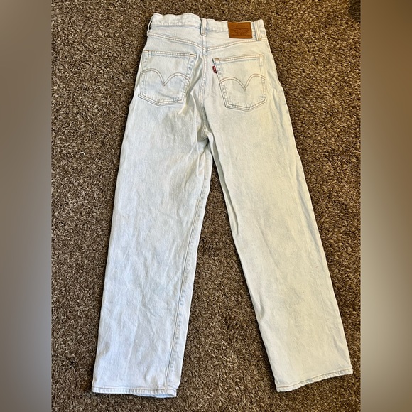 LEVIS RIBCAGE STRAIGHT ANKLE WOMEN'S JEANS - Picture 7 of 8